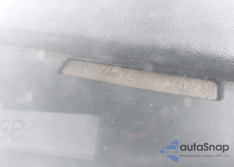 1977 Chevrolet Nova z USA, uszkodzony, nr VIN 1X69L7L110899